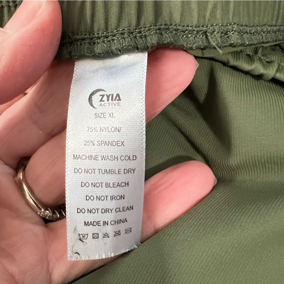 Zyia Active Everywhere Pants Size XL Olive Green - Picture 13 of 13